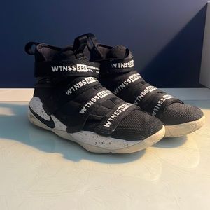 Super rare Grade school Solider 11 XI Flyease